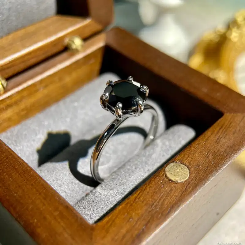 /public/photos/live/27 (8).webp